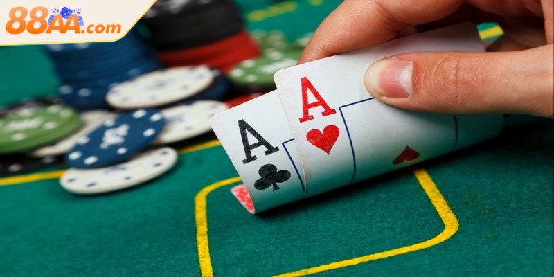 Poker online - Bật mí chiến thuật bất bại dành cho newbie 3 Thuật ngữ thông dụng trong game đánh bài Poker online